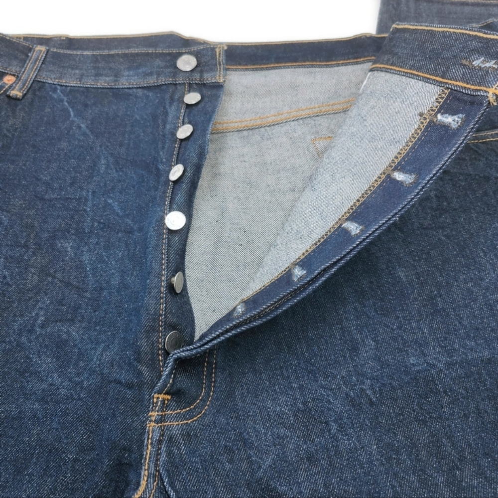 Levis 501 Dark Blue 100% Cotton Button Fly Denim Jeans 48 X 32 - Picture 3 of 10